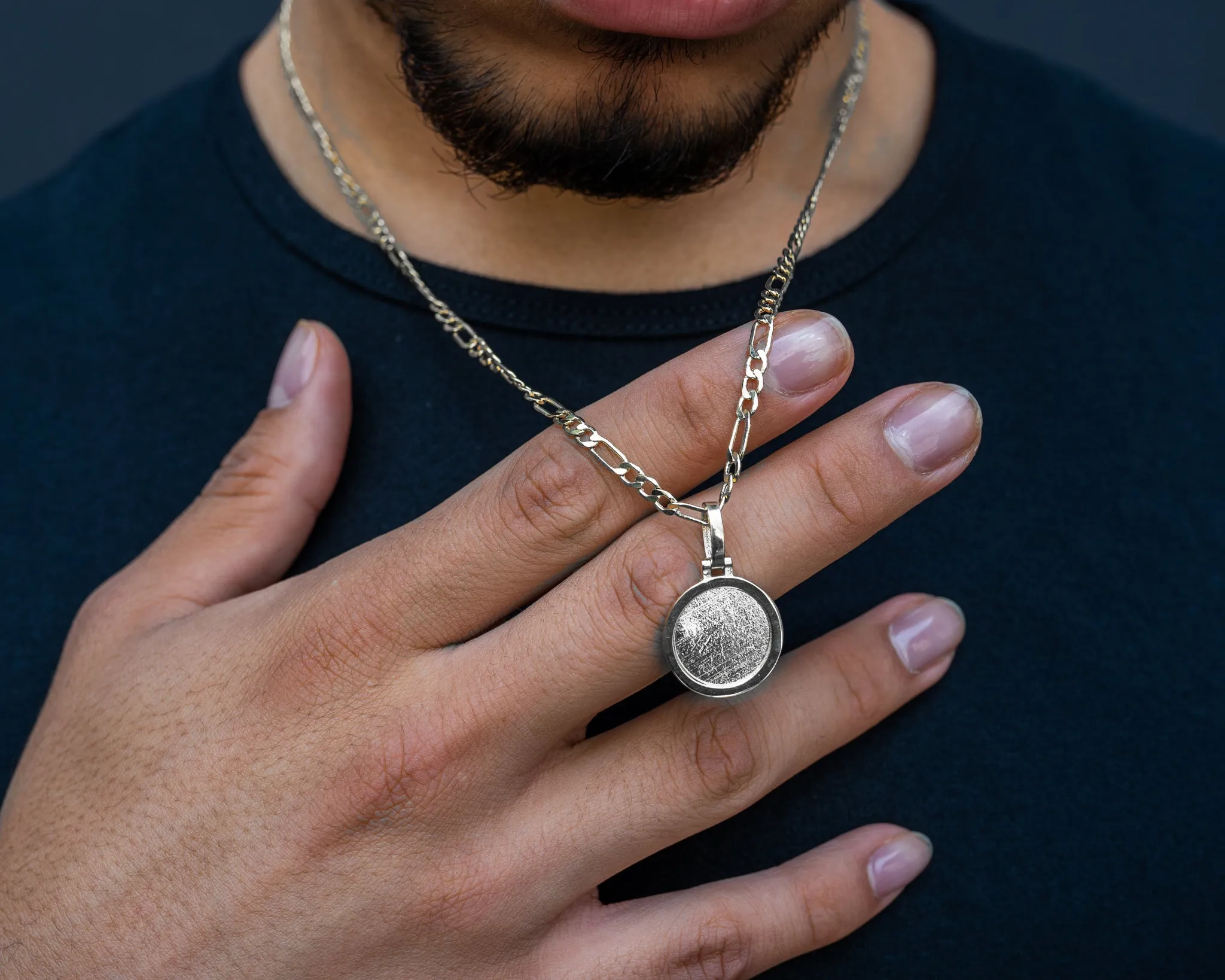 10k Solid Gold Circle Picture Pendant - Standard & Micro