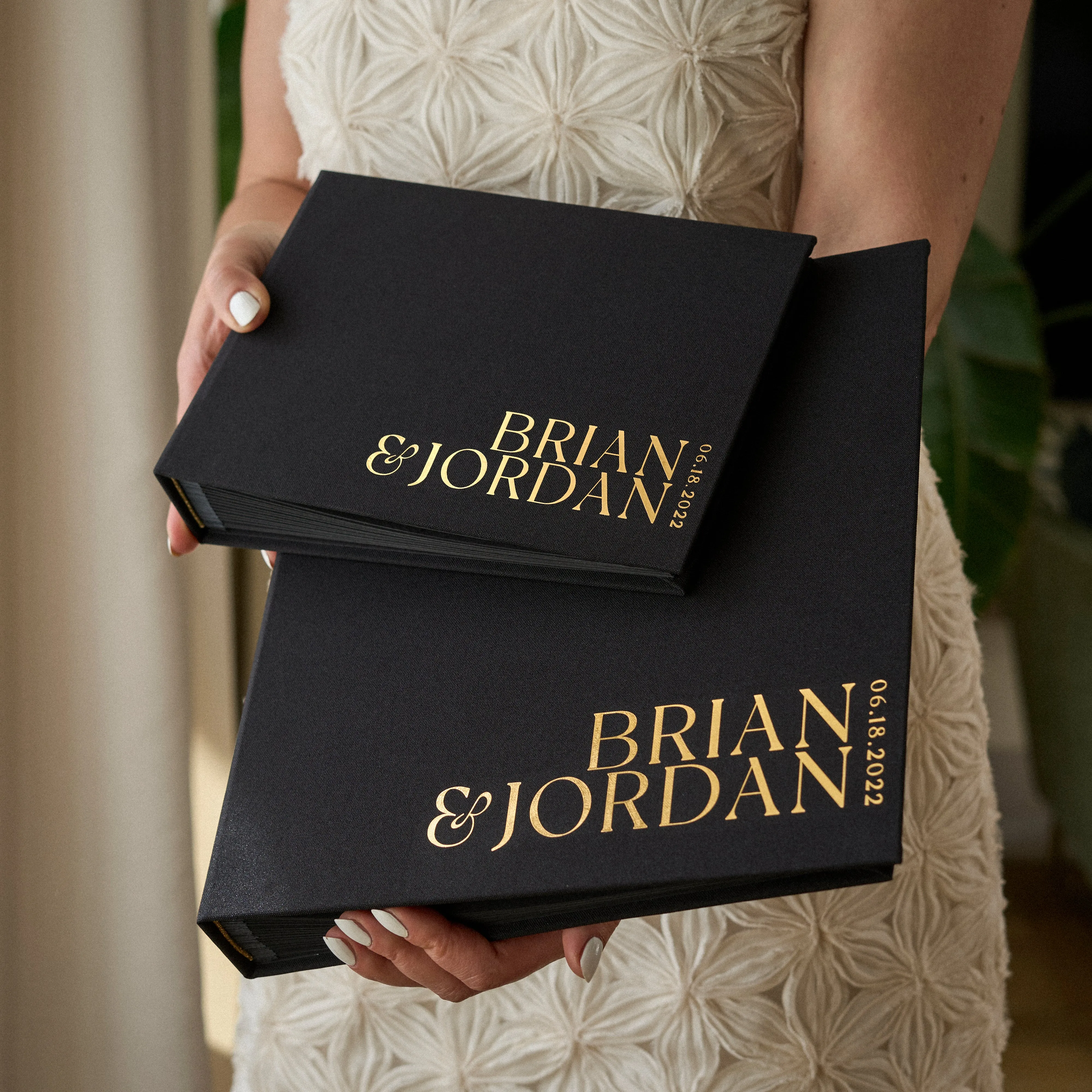 Black Pages   Black Cover   Real Gold | Guest Book